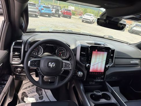 Used 2026 RAM 1500 Laramie AWD/4WD image 14