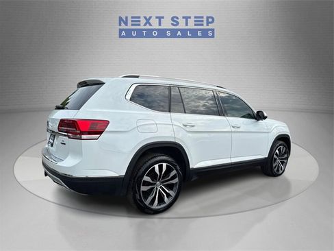 Used 2019 Volkswagen Atlas SEL Premium image 8