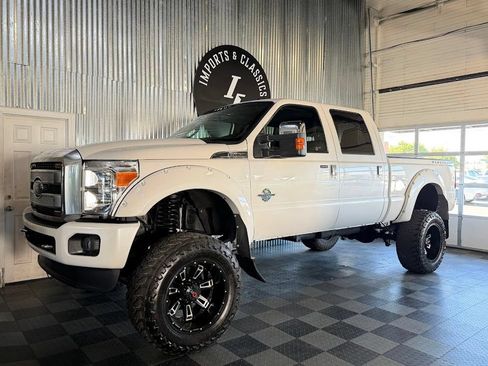 Used 2016 Ford F350 Platinum w/ Platinum Package AWD/4WD image 1