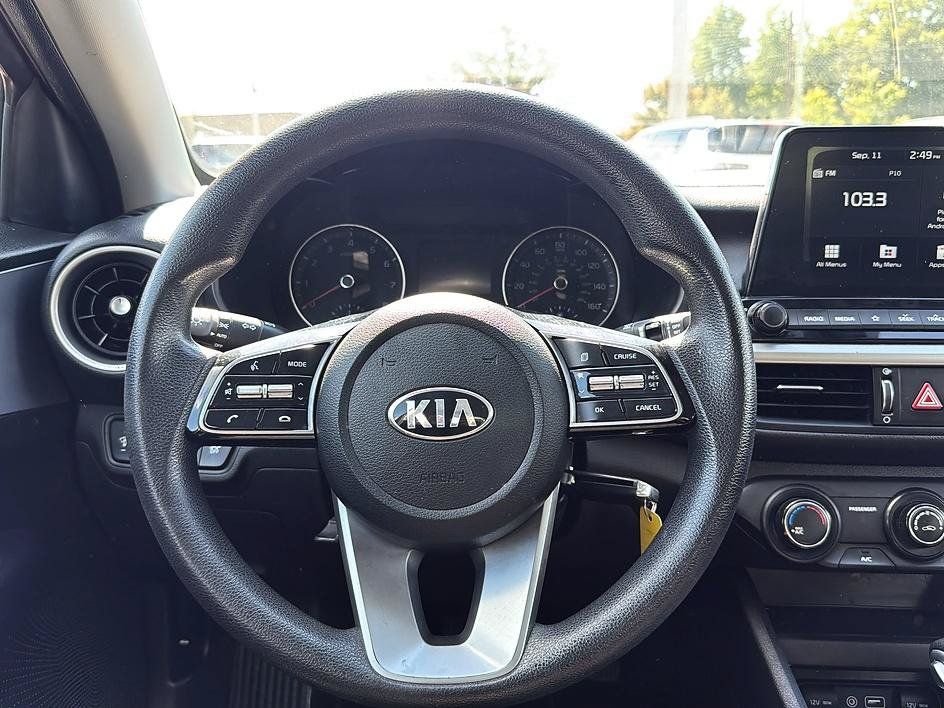 Used 2021 Kia Forte LXS FWD image 15