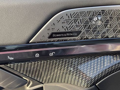 New 2026 BMW 540i xDrive w/ M Sport Package image 9