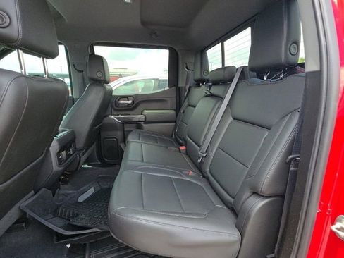 Used 2019 Chevrolet Silverado 1500 LT Trail Boss AWD/4WD image 8