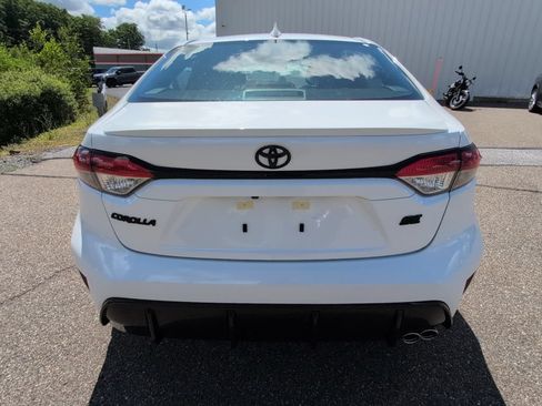 Certified 2026 Toyota Corolla SE FWD image 6