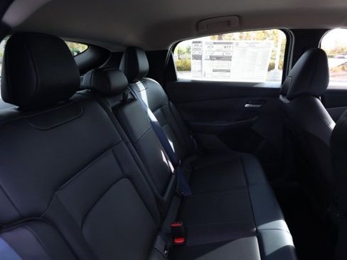 New 2026 Nissan Leaf SV+ w/ Floor Mat Package (SV+) image 18