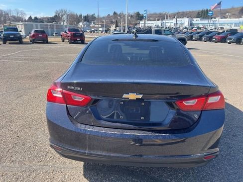 Used 2017 Chevrolet Malibu LS image 6