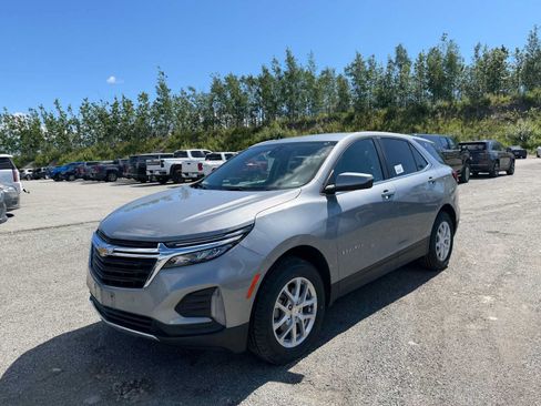 Certified 2024 Chevrolet Equinox LT AWD/4WD image 3