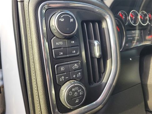 Used 2019 Chevrolet Silverado 1500 LTZ w/ LTZ Premium Package image 19