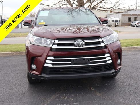 Used 2017 Toyota Highlander Limited image 5