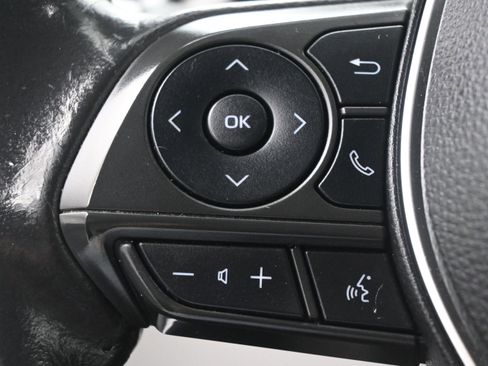 Used 2022 Toyota Corolla Cross LE FWD image 17