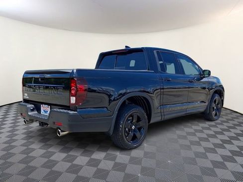 Used 2025 Honda Ridgeline Black Edition image 6