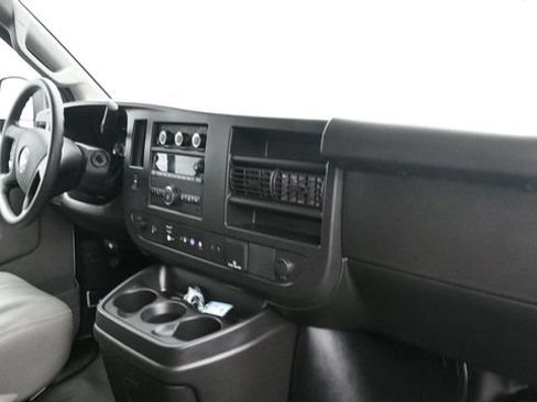 Used 2024 Chevrolet Express 3500 LS RWD image 19