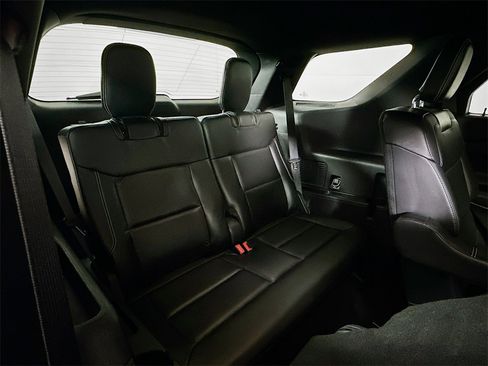 Used 2022 Ford Explorer ST w/ Equipment Group 401A image 14