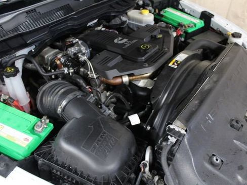 Used 2016 RAM 2500 Tradesman w/ Chrome Appearance Group image 26