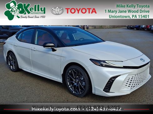 Used 2026 Toyota Camry XSE image 1
