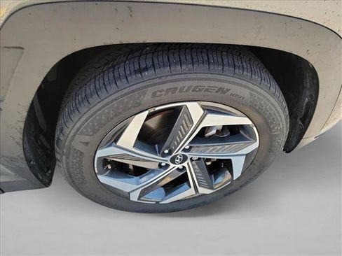 Used 2022 Hyundai Tucson SEL w/ Convenience + Premium Package FWD image 10