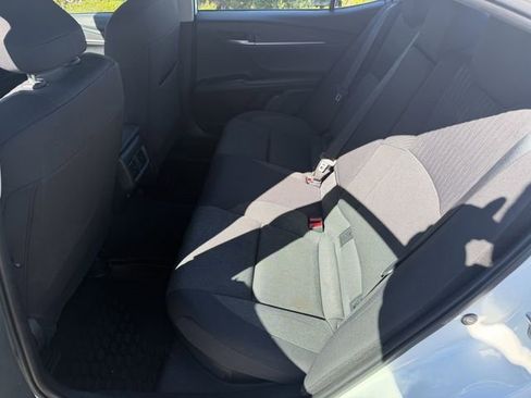 Certified 2025 Toyota Camry LE image 21