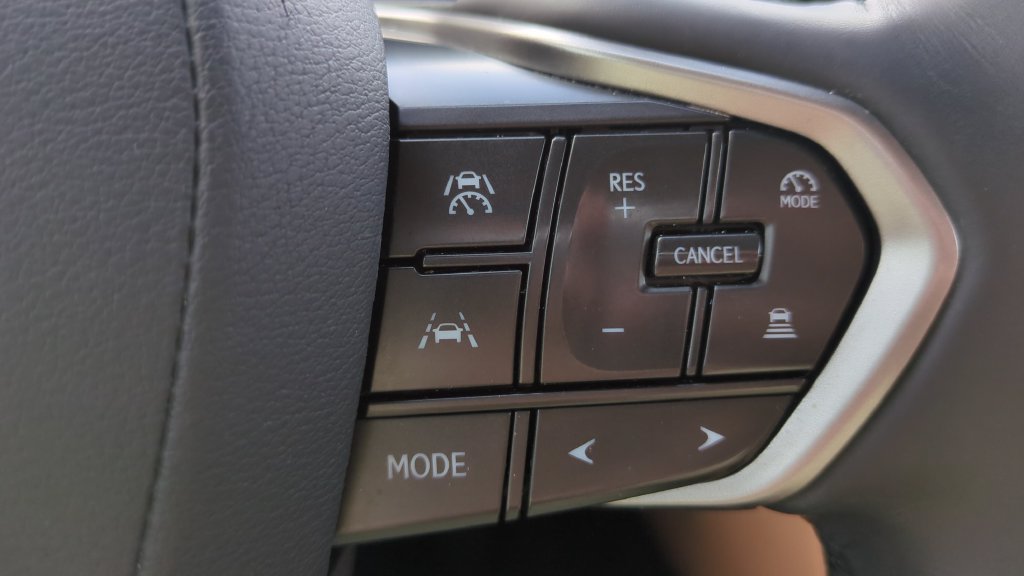 Used 2025 Lexus NX 250 FWD w/ Towing Package (2000 Lbs) image 21