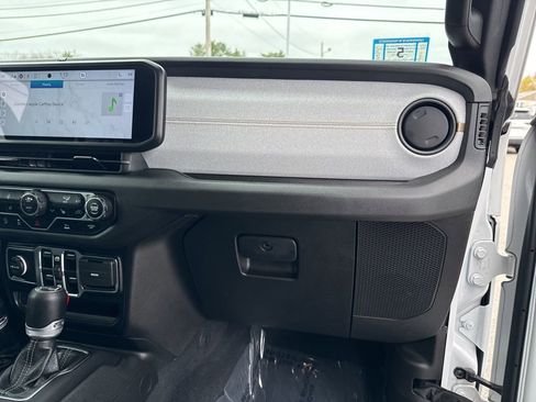 Certified 2024 Jeep Wrangler Unlimited Sport AWD/4WD image 28