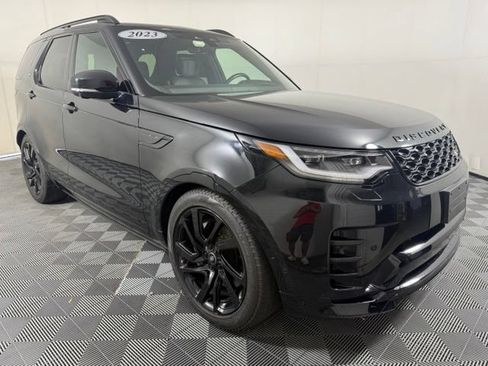Used 2023 Land Rover Discovery HSE R-Dynamic AWD/4WD image 10