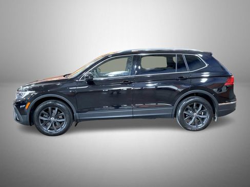 Used 2024 Volkswagen Tiguan SE AWD/4WD image 8