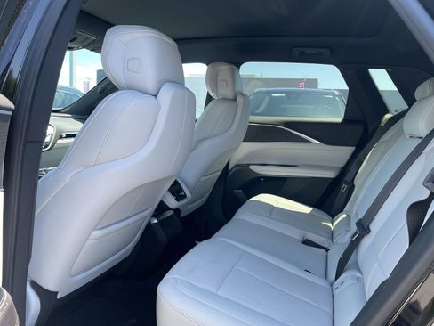 Certified 2024 Cadillac Lyriq Sport RWD image 4
