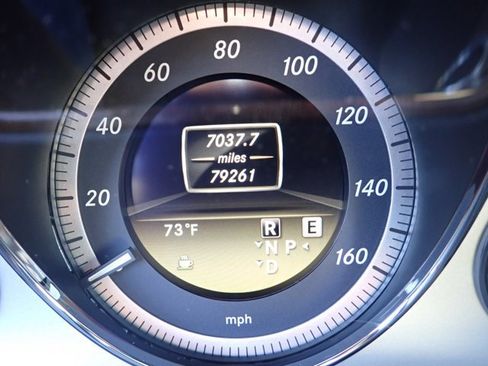 Used 2012 Mercedes-Benz E 350 4MATIC Sedan image 21