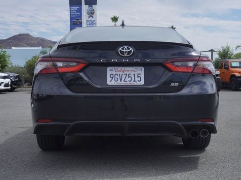Used 2023 Toyota Camry SE image 5