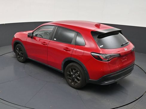Used 2025 Honda HR-V Sport image 13