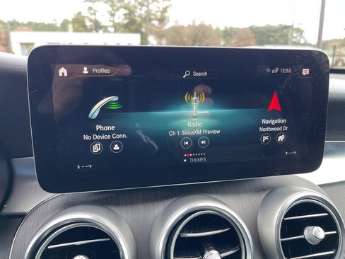 Used 2020 Mercedes-Benz GLC 300 4MATIC Coupe image 14