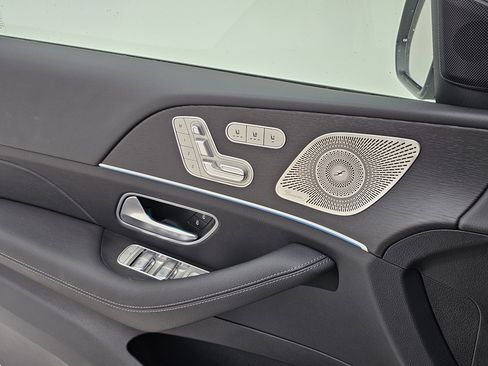 Certified 2023 Mercedes-Benz GLS 450 4MATIC image 14