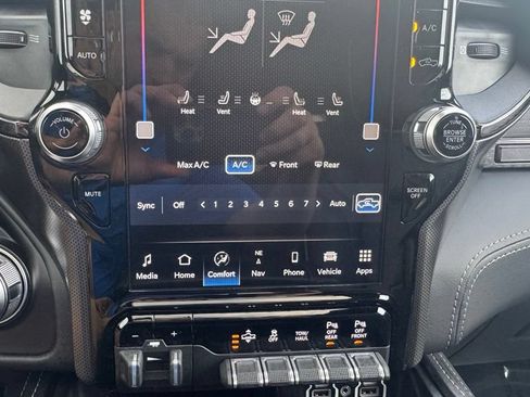 Used 2023 RAM 1500 Limited AWD/4WD image 26