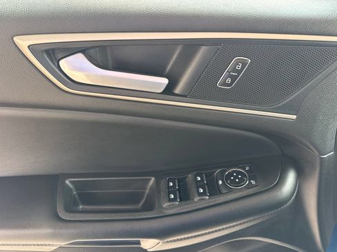 Certified 2024 Ford Edge SEL w/ Convenience Package AWD/4WD image 25