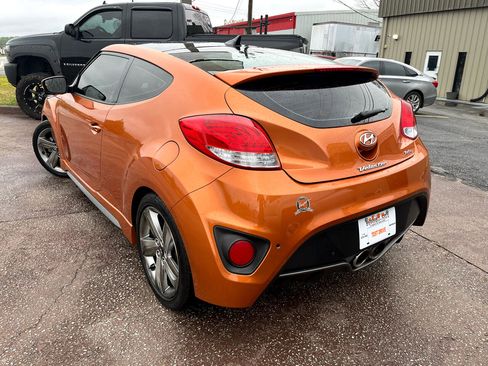 Used 2015 Hyundai Veloster Turbo w/ Option Group 04 image 7