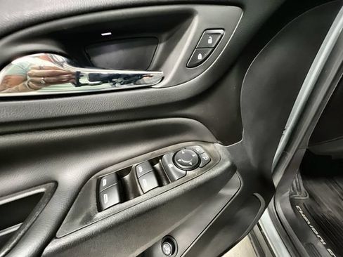 Certified 2024 Chevrolet Equinox LT w/ LPO, Floor Liner Package AWD/4WD image 23