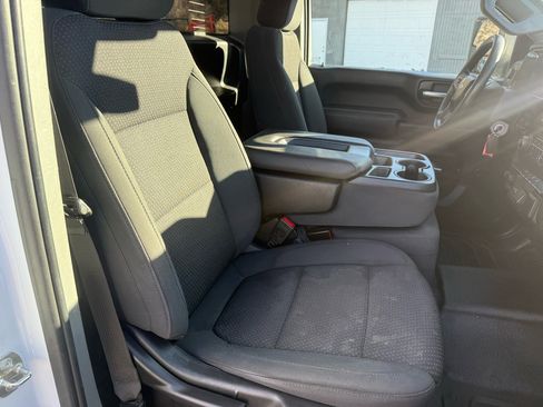 Used 2021 Chevrolet Silverado 2500 W/T w/ WT Convenience Package image 11