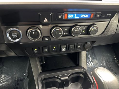 Used 2023 Toyota Tacoma TRD Pro AWD/4WD image 65