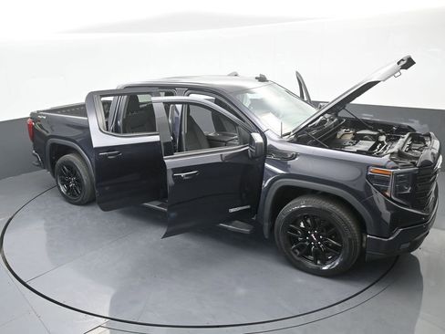 Used 2023 GMC Sierra 1500 Elevation w/ LPO, Elevation Black Package image 72