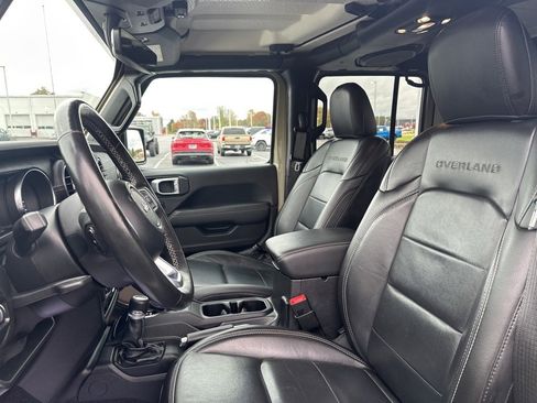 Used 2020 Jeep Gladiator Overland w/ Popular Equipment Package image 22