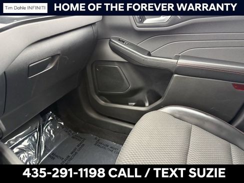 Used 2023 Ford Escape ST-Line image 18