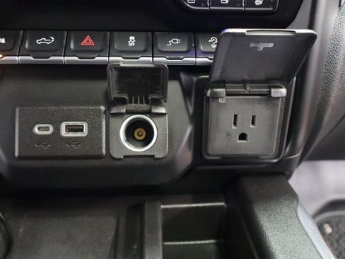 Used 2022 GMC Sierra 3500 Denali w/ Denali Black Diamond Edition AWD/4WD image 72