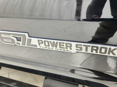 Used 2023 Ford F250 XLT w/ Black Appearance Package AWD/4WD image 31
