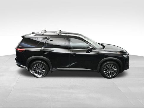 Used 2024 Nissan Pathfinder SL w/ SL Premium Package FWD image 38
