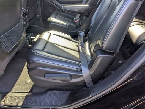 Used 2024 Jeep Grand Cherokee L Limited w/ Luxury Tech Group II image 25