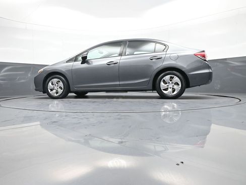 Used 2013 Honda Civic LX image 32