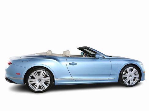 Used 2026 Bentley Continental GTC AWD/4WD image 5