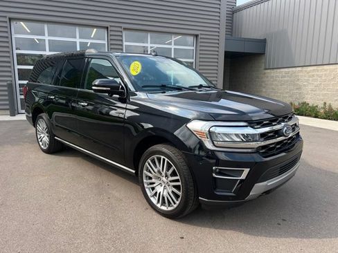 Used 2023 Ford Expedition Max Limited AWD/4WD image 3
