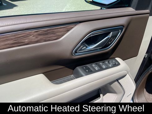 Used 2021 Chevrolet Tahoe LT w/ LT Signature Plus Package image 12