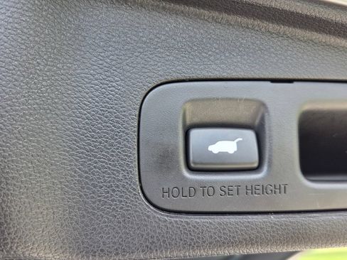 Used 2020 Honda CR-V EX-L image 12