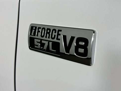 Used 2021 Toyota Tundra SR5 w/ SR5 Upgrade Package RWD image 7