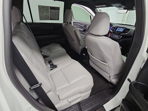 Used 2022 Honda Passport Elite image 39